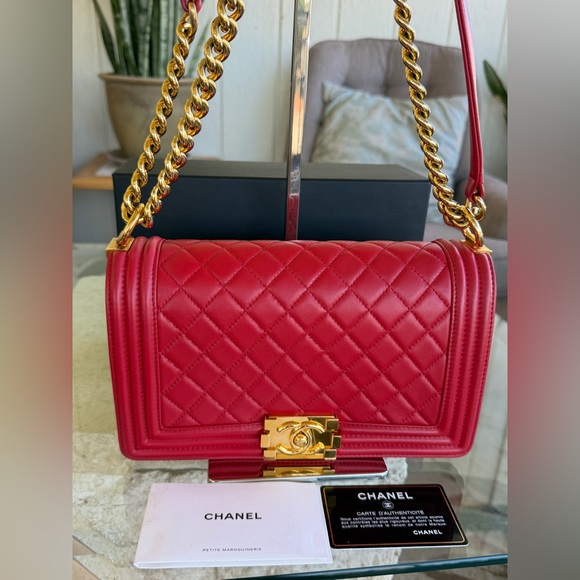 🔥🔥Chanel Le Boy W/ Original Card🔥🔥 - Picture 3 of 15